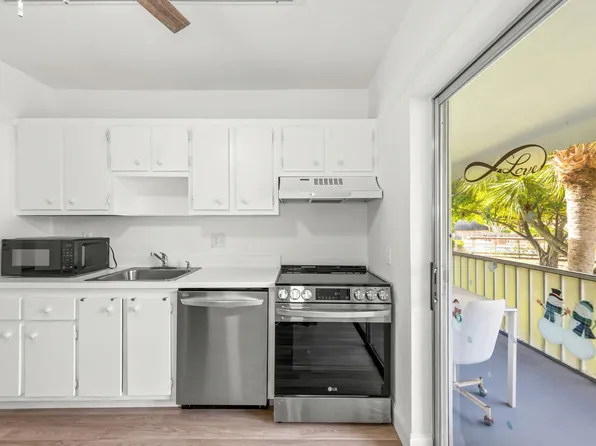 7360 NW 1st Street #205, Margate, FL 33063