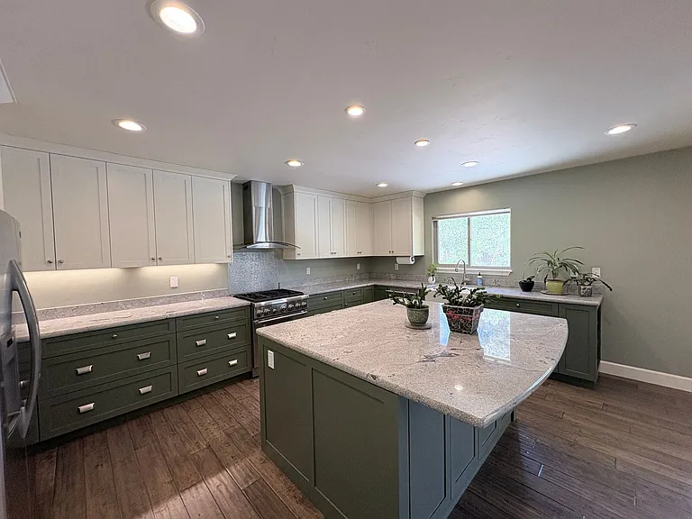 316 Altair Cir — Photo 12