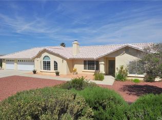 7925 Acoma Trl, Yucca Valley, CA 92284