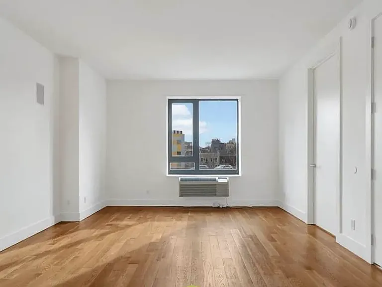 15 Jackson St #6A — Photo 5