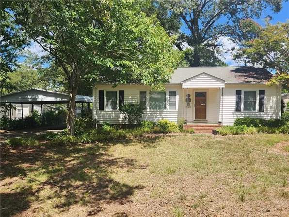 908 Chester Cir, Pendleton, SC 29670