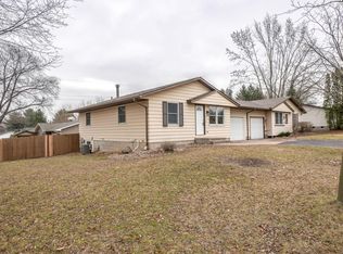 616 Lawrence St, River Falls, WI 54022