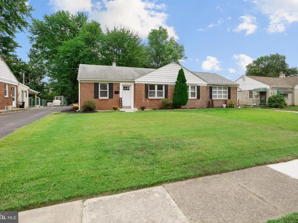 416 Brighton Ter, Holmes, PA 19043