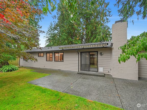 5th image of 6701 21st Drive NE
