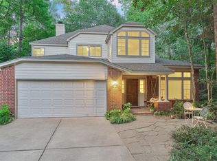 15 Leaf Trace Ct, Spring, TX 77381