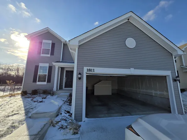 1811 E 111th Pl, Crown Point, IN 46307