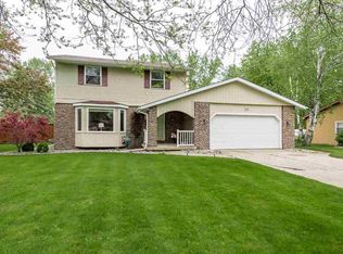 4688 Dogwood Ln, Saginaw, MI 48603