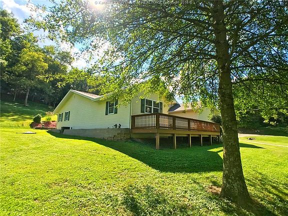 5th image of 205 Erin Ln