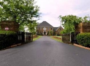 223 Stirrup Cir, Nicholasville, KY 40356