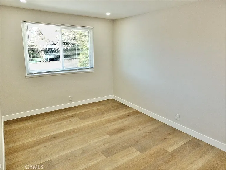 652 Margo Ave — Photo 25