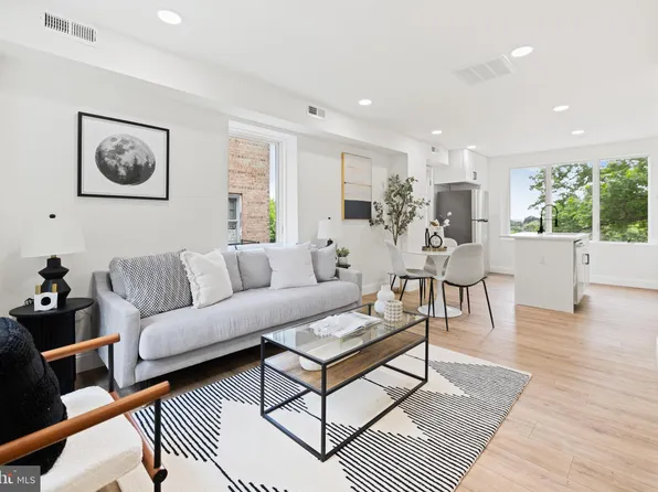 5104 Just St NE, Washington, DC 20019