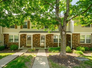 314 Murrays Ln, Pittsburgh, PA 15234