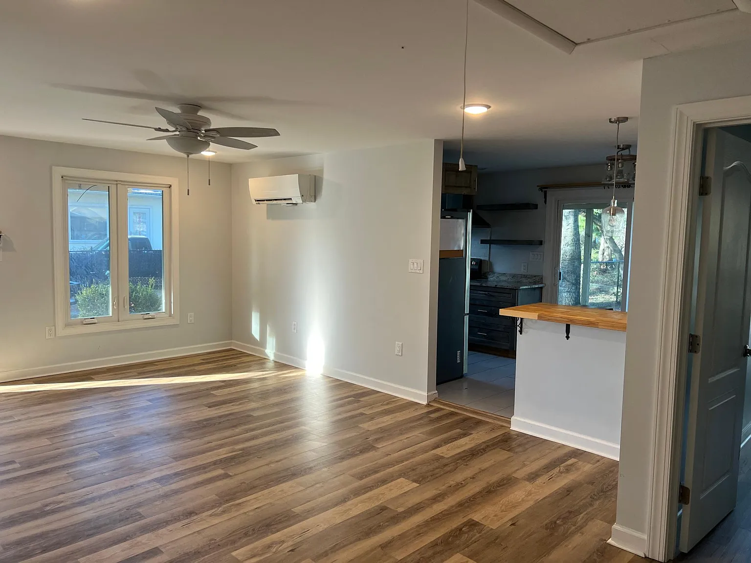 2 bed, 1200 sqft, $1,550 — Photo 3