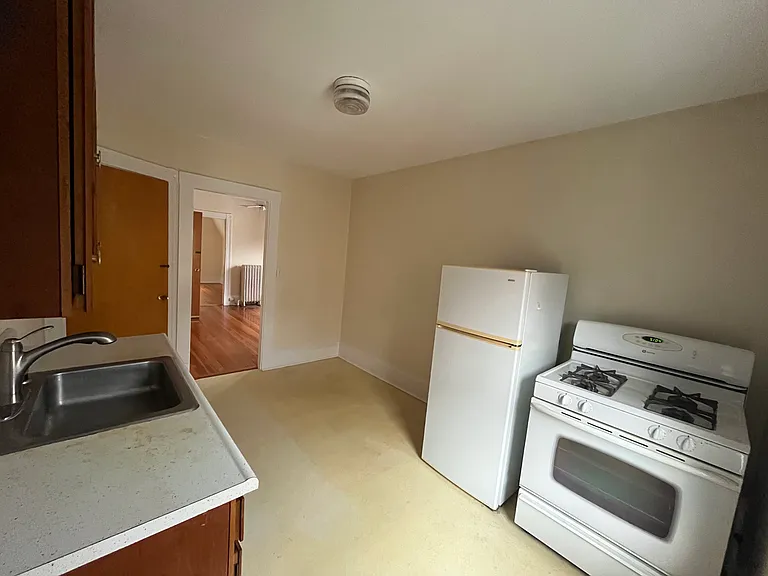 30 Rindge Ave #3 — Photo 3