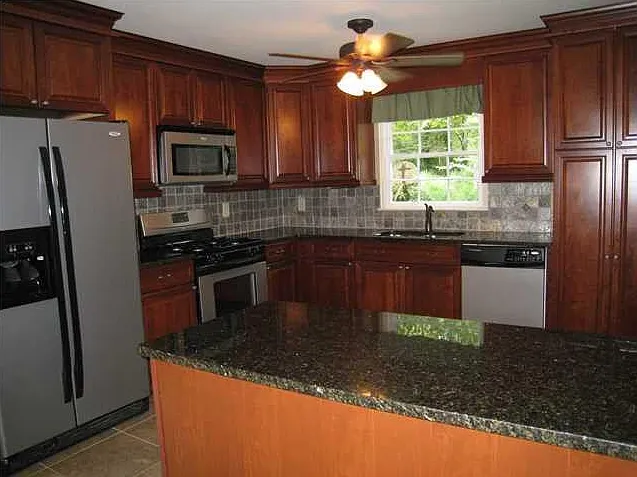 3645 Northcote Dr — Photo 6