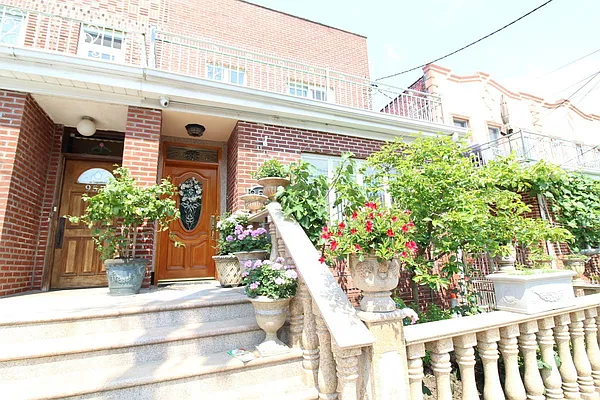 Rented by H L Dynasty Real Estate Corp | media 3