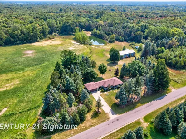 1381 S Brennan Rd, Saint Charles, MI 48626
