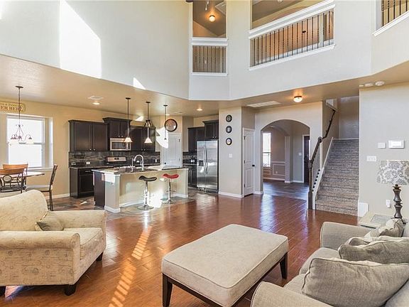 5th image of 5901 Mantalcino Dr