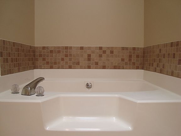 jetted tub