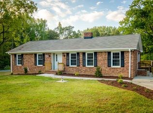 1901 Lynwood Dr, Greensboro, NC 27406