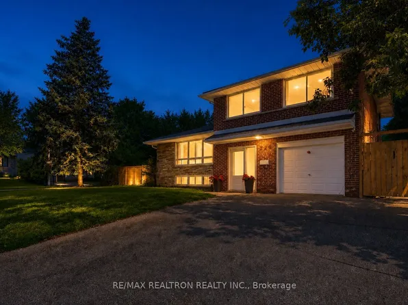 249 Tampico Rd, Richmond Hill, ON L4C 4R8