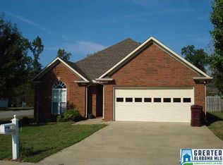160 Victoria Ln, Pleasant Grove, AL 35127