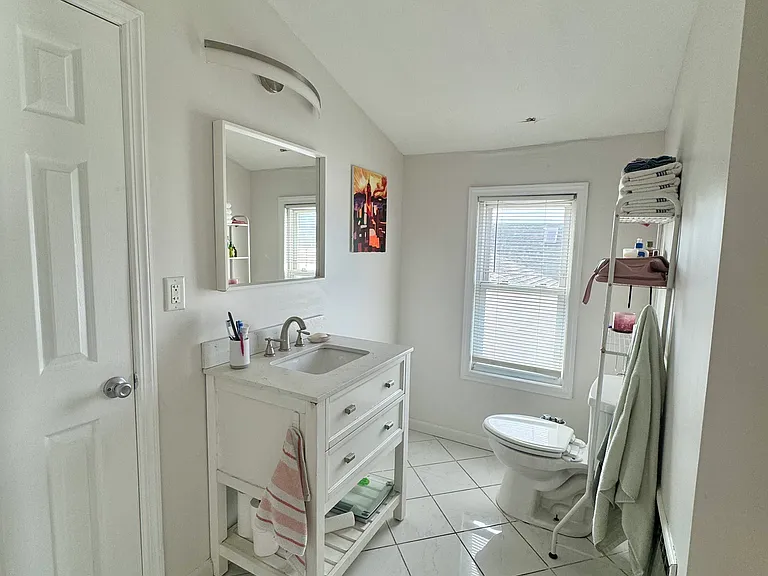 286 Fulton Ave #2 — Photo 9