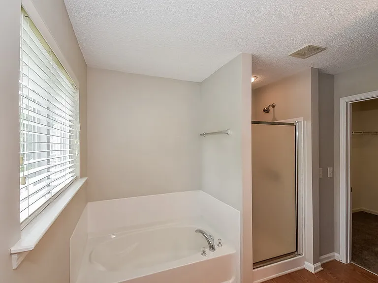 57 Darbys Run Ct — Photo 11