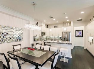 7157 Dominica Dr, Naples, FL 34113