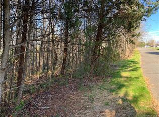 110 Old Colony Dr SW, Valdese, NC 28690