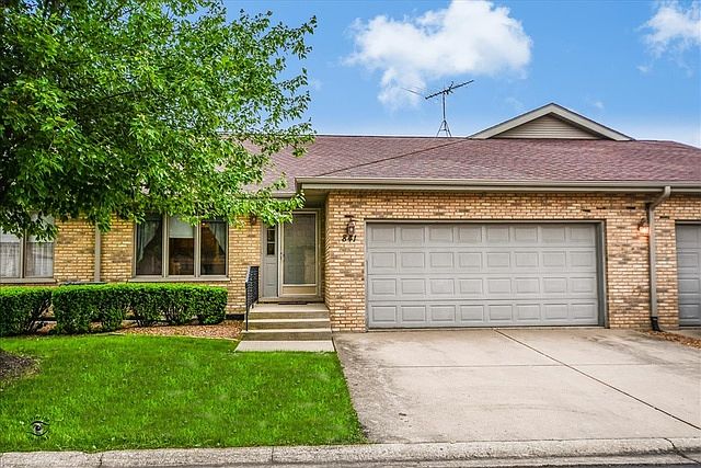 1st image of 841 Winter Park Dr #841