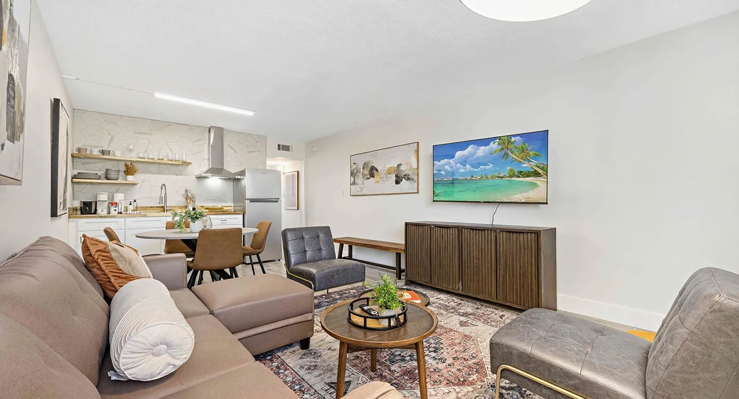 1 bed, 1.0 bath, 7534 sqft, $3,411 — Photo 4
