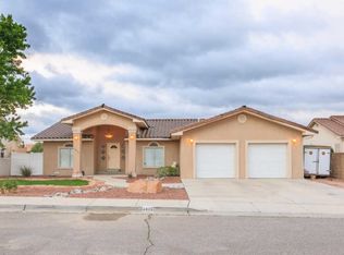 4806 Rio St, Farmington, NM 87402