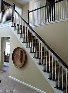 5th image of 36445 S Reserve Cir