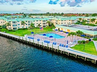 18 Colonial Club Dr APT 205, Boynton Beach, FL 33435