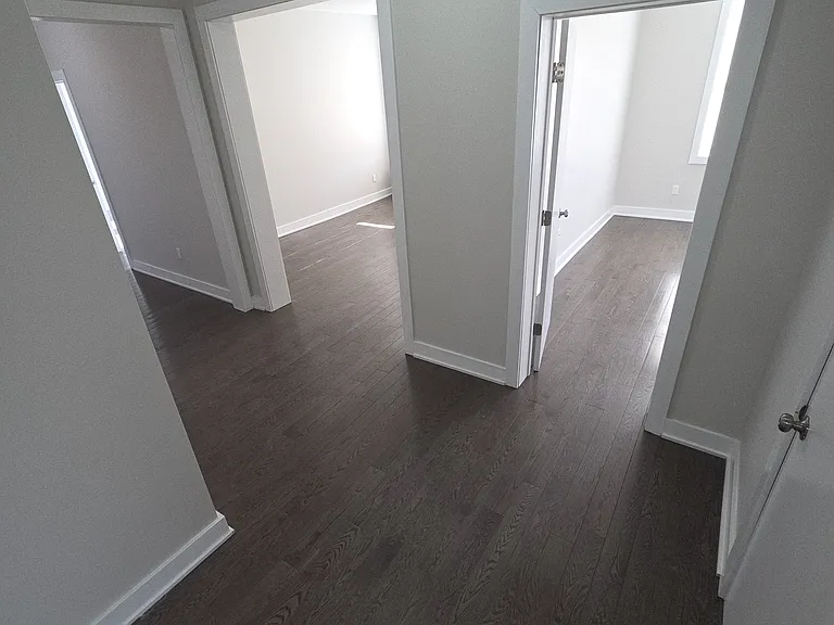 11 Seymour St #20 — Photo 3