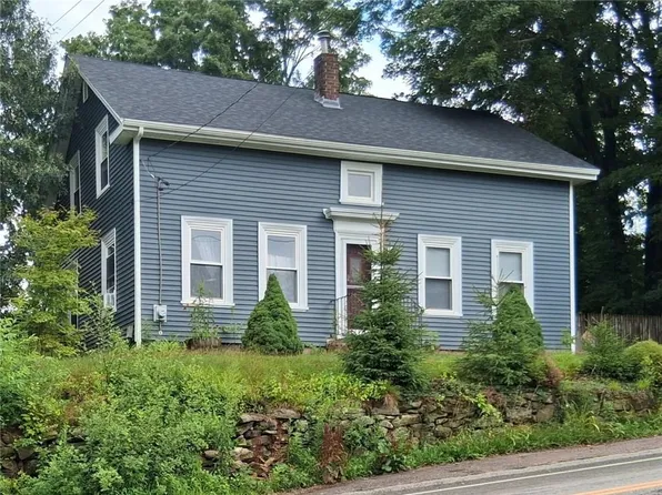 501 Hill St, Coventry, RI 02816