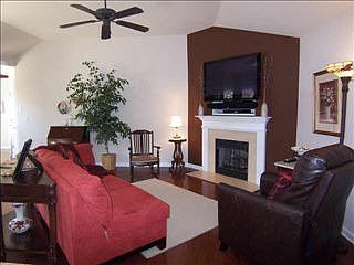 3rd image of 121 Countryside Ct