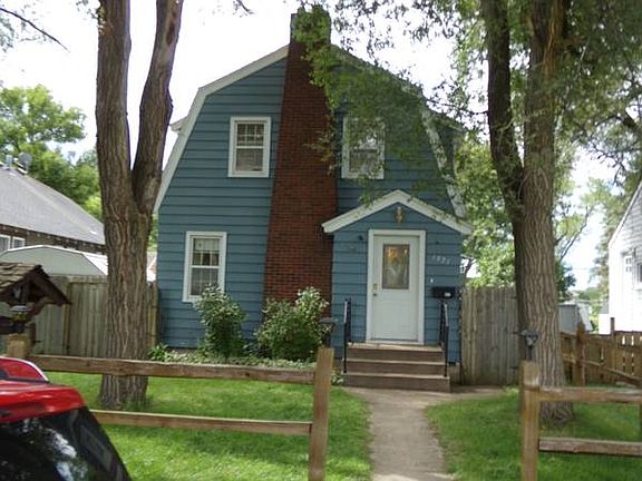 5th image of 1321 10th Ave S