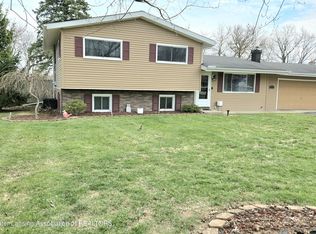 2731 Prairie Dr, Adrian, MI
