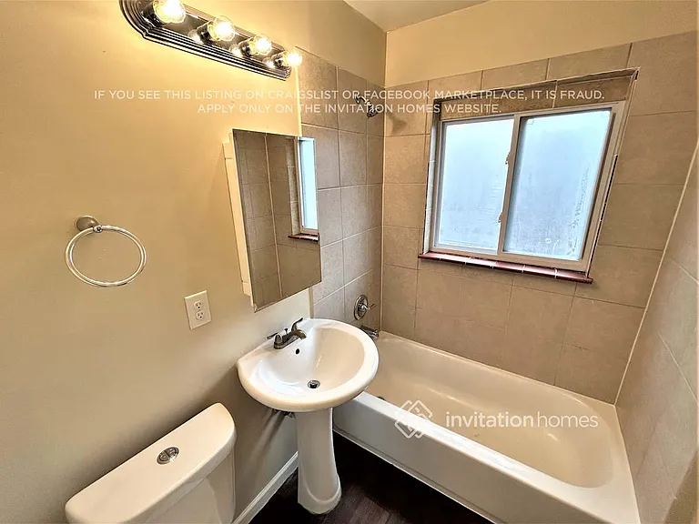 1841 S Saint Paul St — Photo 14