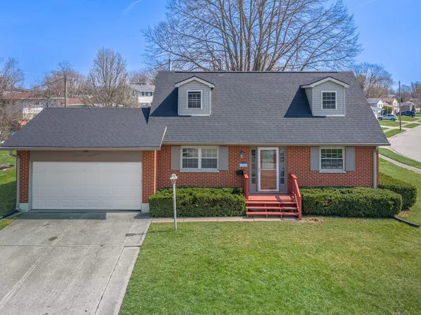 1300 Edgebrook Ave, New Carlisle, OH 45344