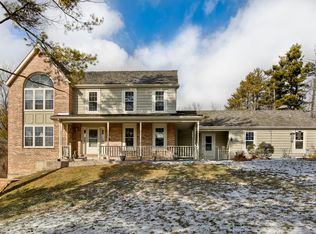 6747 W Lakeridge Ct, Long Grove, IL
