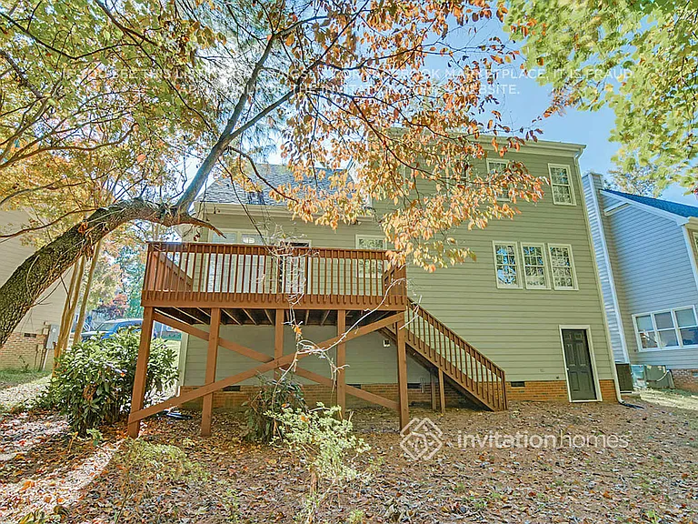 1612 Nesfield Pl — Photo 27