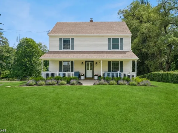 26 Longview Ave, Randolph Twp., NJ 07869