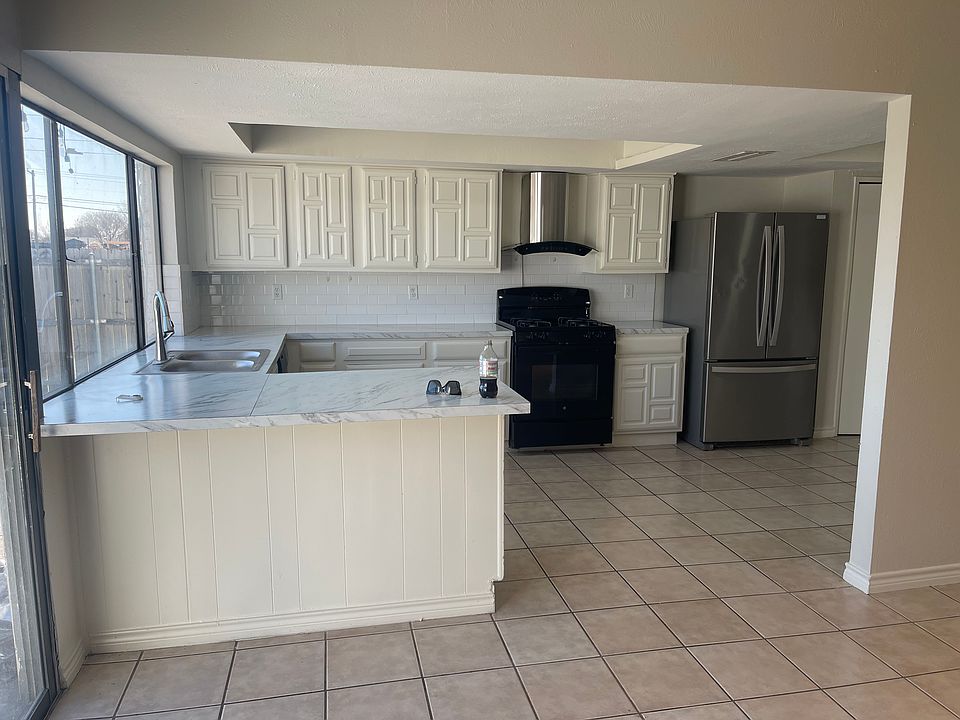 1st image of 6500 Chinaberry Trl