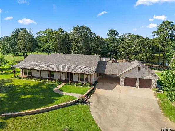 4940 Frontage Rd, Winfield, TX 75493