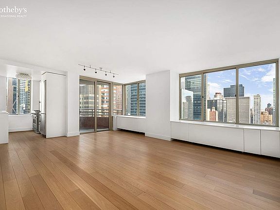 2nd image of 236 E 47th St APT 29E