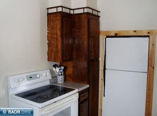 603 E 41st St, Hibbing, MN 55746