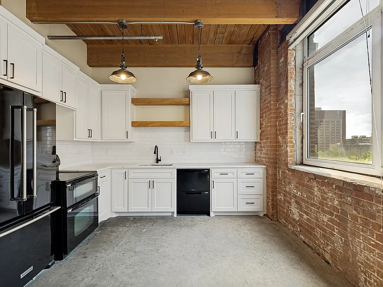 509 Elm St #405 — Photo 7